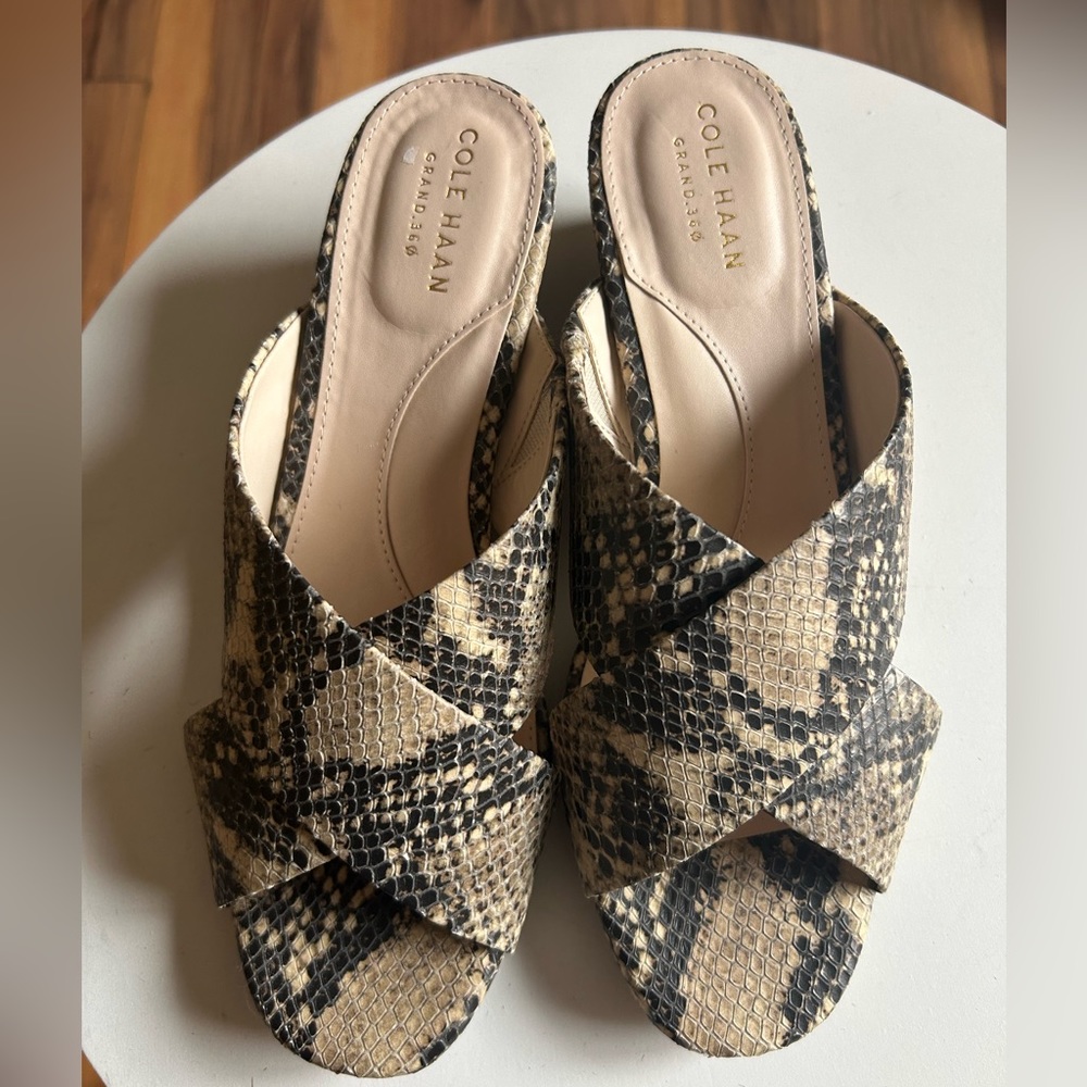 Cole Haan wedges  size 7,5